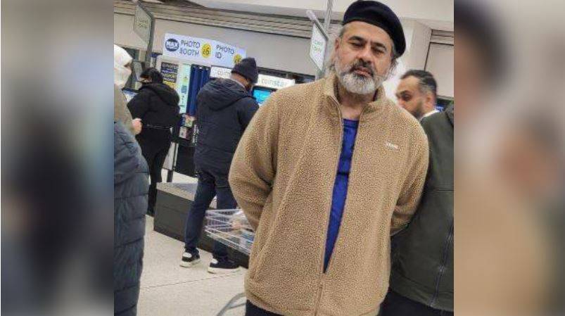 عمران ریاض کے خلاف نعرے بازی کرنے والے کون تھے؟