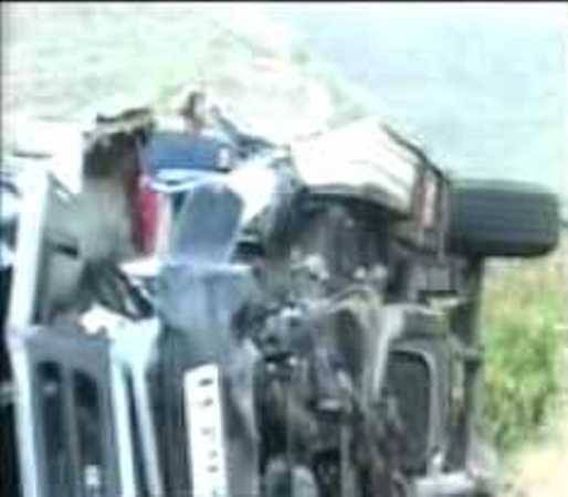 بھارت : پونامیں ٹریفک حادثہ ، 26افرادجاں بحق