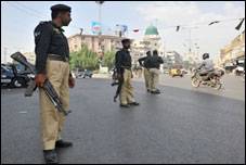 کراچی میں پولیس کی کارروائی ، قتل کی وارداتوں میں ملوث ملزم گرفتار