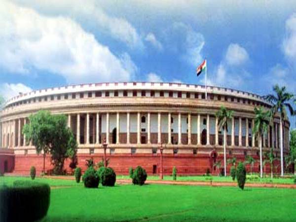 بھارتی پارلیمنٹ میں اپوزیشن کا ہنگامہ ، وزیراعظم سے استعفے کا مطالبہ