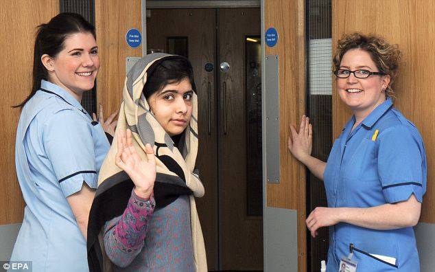 باپ کے سفارتکار بنتے ہی ملالہ یوسف زئی برطانوی ہسپتال سے ڈسچارج 