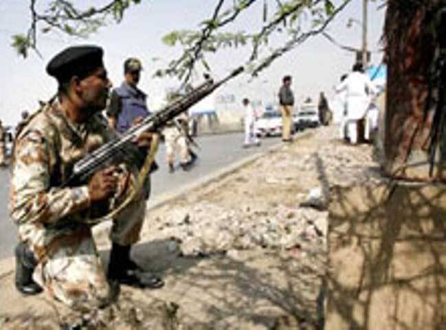  کراچی رینجرز کا سرچ آپریشن ،چھ مشتبہ ا فراد گرفتار