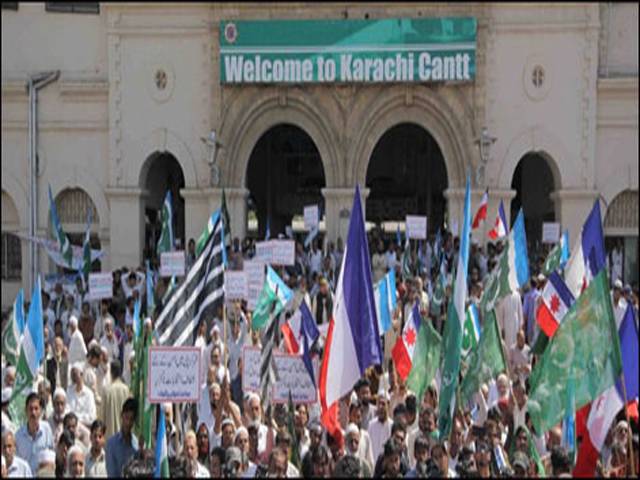 کراچی: اپوزیشن جماعتوں کا ٹارگٹ کلنگ کے خلاف اور شفاف انتخابات کے لئے ٹرین مارچ