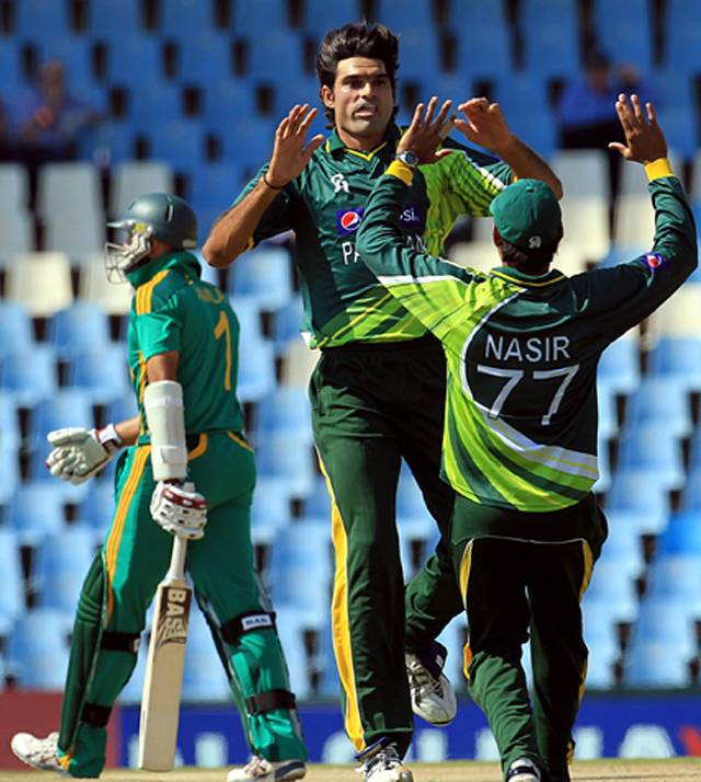  پاک، افریقہ ون ڈے سیریز: پاکستان نے دوسرے میچ میں جنوبی افریقہ کو6 وکٹوں سے شکست دے دی، سیریز 1-1 سے برابر