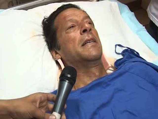 عمران خان نے ڈرون حملوں میں جاں بحق افراد کی شناخت ظاہرکرنے کا مطالبہ کردیا