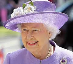 ملکہ برطانیہ کی 88 ویں سالگرہ پر 41 توپوں کی سلامی 