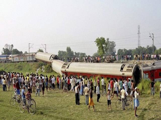 بھارت :ٹرین حادثے میں چار افراد ہلاک