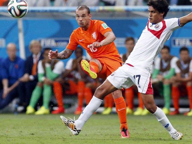 فٹبال ورلڈ کپ 2014:نیدر لینڈ،کوسٹاریکا کوہرا کر سیمی فائنل میں پہنچ گیا