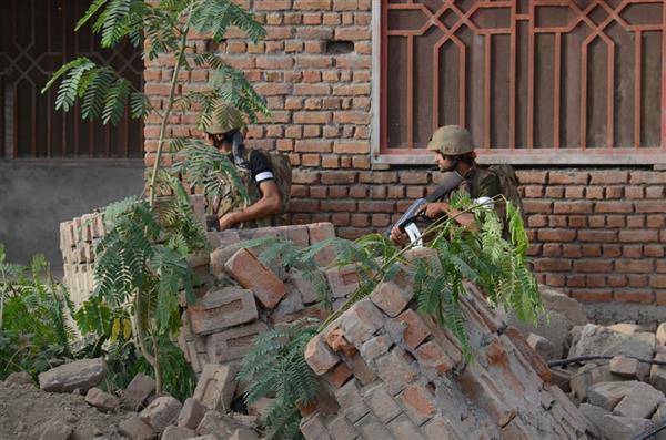 ضرب عضب:میرانشاہ کا 80فیصد علاقہ کلیئر،400شدت پسندمارے گئے 