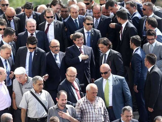 ترک وزیراعظم احمد داﺅد نے اپنی نئی کابینہ کا اعلان کردیا 