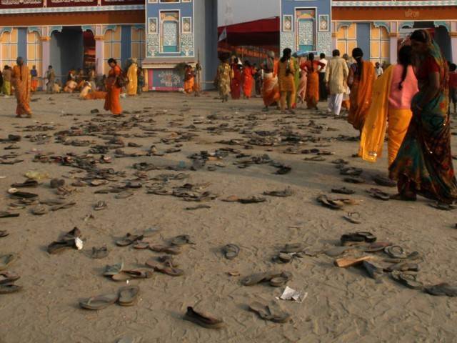 بھارت میں مذہبی رسومات کے دوران بھگدڑ، 32افراد جاں بحق