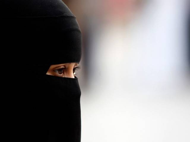  ظالم شوہر کی موت پر گدھا قربان کروں گی ،سعودی خاتون کی عجیب و غریب قسم 
