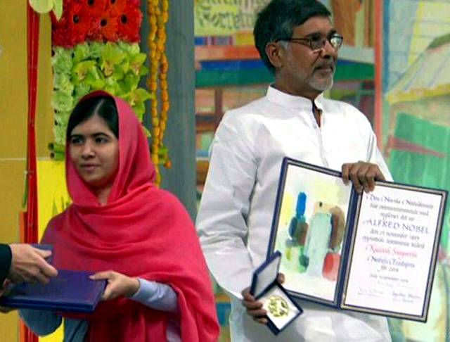 پاکستان کی بیٹی ملالہ یوسف زئی کو امن کا نوبل انعام مل گیا