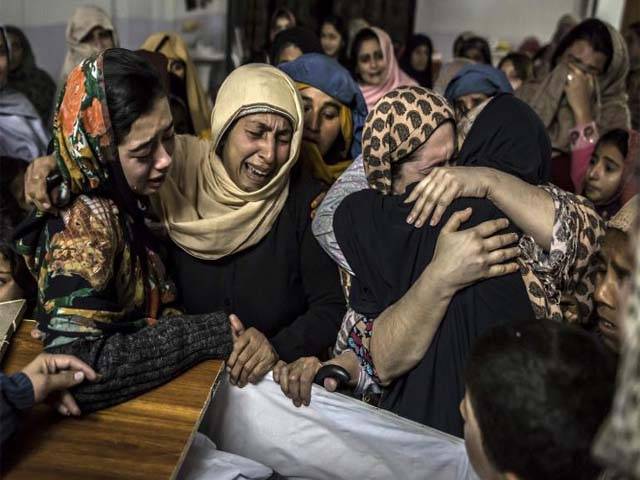 سانحہ پشاور ،وہ بچہ جس کی ساری کلاس شہید ہو گئی اور وہ اکیلا ہی بچ گیا 