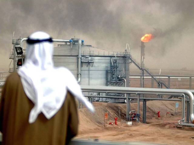 سعودی عرب کا تیل کی پیداوار میں کمی کرنے پر انکار