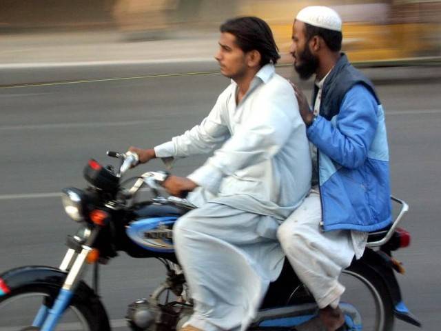 11 اور 12 ربیع الاول کو سندھ میں ڈبل سواری پر پابندی ، موبائل فون بھی خاموش رہیں گے