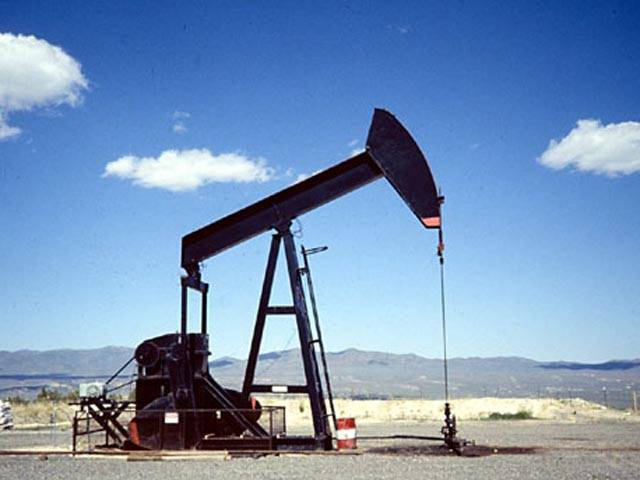 تیل کی قیمتیں گرا کر سعودی عرب کسے دیوار کے ساتھ لگارہاہے ؟جو آپ سوچ رہے ہیں ایسا ہر گز نہیں 
