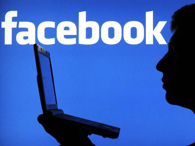 آپ کے فیس بک سٹیٹس آپ کی شخصیت کے بارے میں کیا کہتے ہیں؟سائنسدانوں نے بتادیا