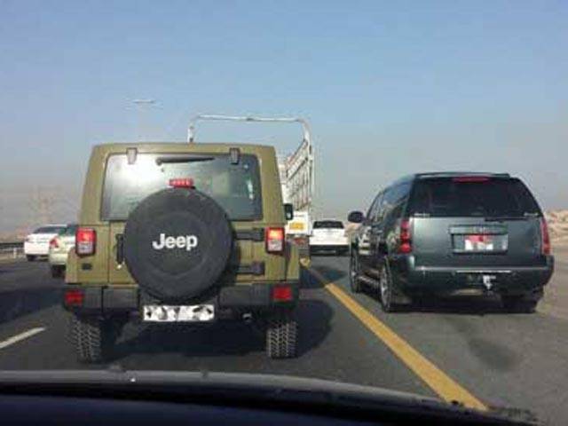متحدہ عرب امارات میں گاڑی چلانے والے ہوشیار ہو جائیں،حکومتی مہم زوروں پر 