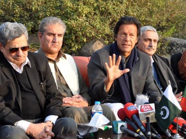 حکومت نے بجٹ دستاویزات اور وفاقی وزیر خزانہ کی تقریر عمران خان کی رہائش گاہ بنی گالہ پہنچاد یں 
