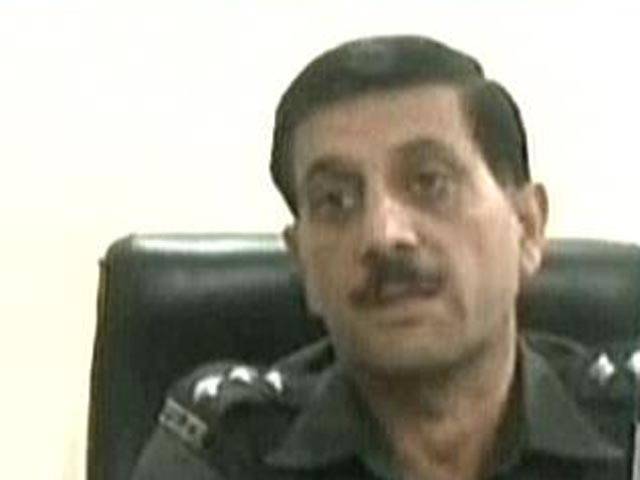 نامعلو م افراد کی پولیس موبائل فائرنگ سے ڈی ایس پی مجید عباسی جاں بحق