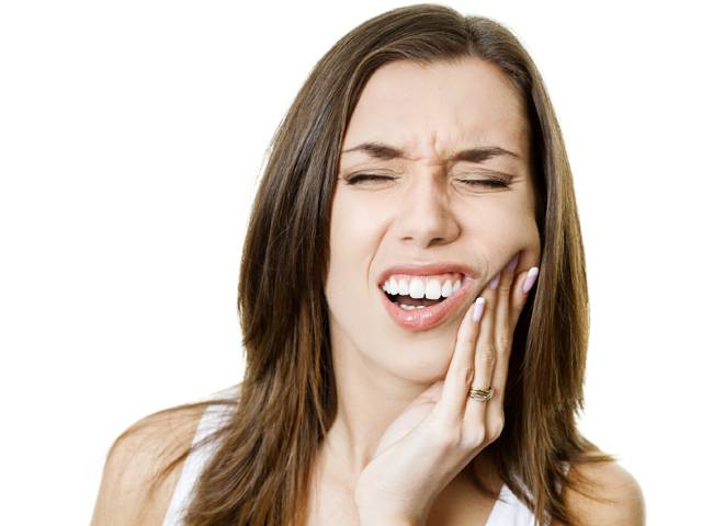 دانت کے درد سے فوری نجات کیلئے آسان قدرتی نسخے