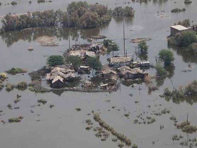 دریائے سندھ میں مختلف مقامات پر طغیانی، سینکڑوں دیہات زیر آباد، ہزاروں ایکڑ فصلیں تباہ، پاک فوج کی امدادی کارروائیاں جاری