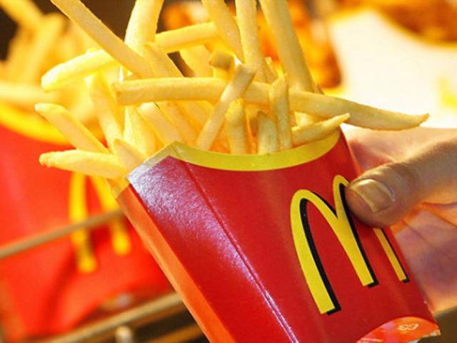 یہ خبر پڑھنے کے بعد آپ اگلی مرتبہ میکڈونلڈز پر فرنچ فرائز کھانے سے پہلے بار بار سوچیں گے