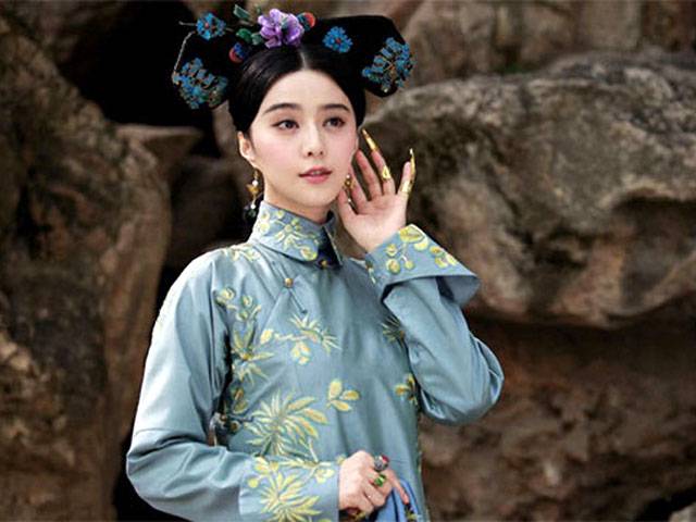 چینی خاتون نے شہزادی بن کر لوگوں سے لاکھوں روپے لوٹ لئے، ایسی کیا بات کہتی تھی کہ لوگ پیسے دینے پر مجبور ہوجاتے تھے؟ انتہائی دلچسپ کہانی