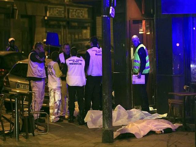 فرانس حملوں کے بعد داعش جنگجوﺅں کی مبارکبادیں ، مسلمانوں کیلئے مزید مشکلات کا امکان 