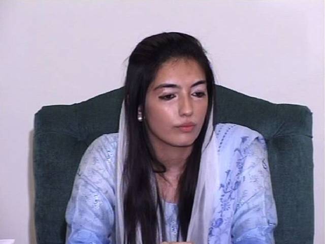 آصفہ شہید مریم مختیار کے گھر پہنچ گئیں نئی تاریخ رقم کی، والدین سے گفتگو 