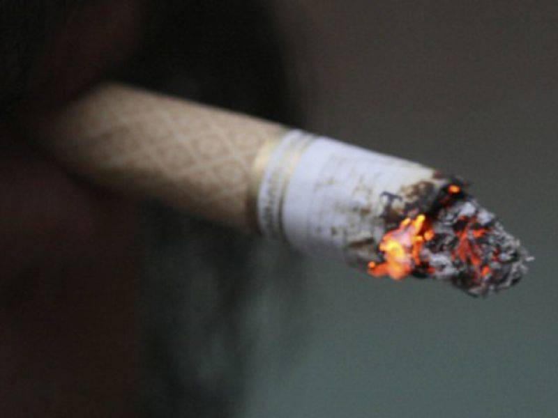 سگریٹ پینے والے افراد کیلئے ہلدی کے ناقابل یقین فوائد تحقیق میں سامنے آ گئے
