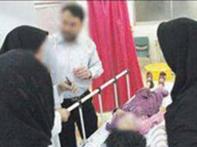 فیس نہ ملنے پر ایرانی ڈاکٹروں نے بچی کی سرجری ادھیڑ ڈالی