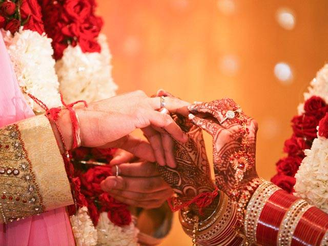 اگر خاندان میں شادی کا ارادہ ہوتو ایسا کرنے سے پہلے یہ کام ضرور کرلیں، ماہرین نے انتہائی مفید مشورہ دے دیا