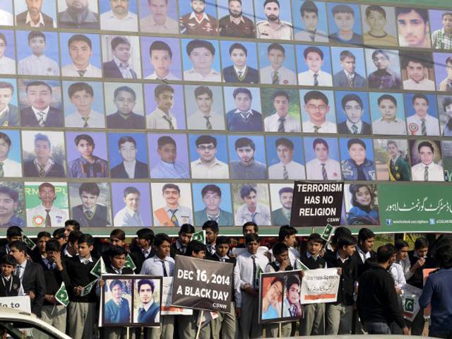لاہور میں 65 مقامات پر آرمی پبلک اسکول کے شہدا کو خراج عقیدت پیش کرنے کے لئے سرکاری تقریبات کا انعقاد