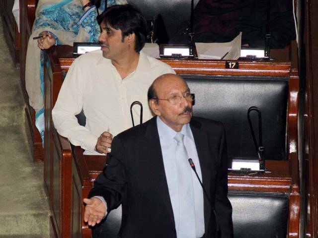 وزیراعلیٰ سندھ کی بھولنے کی عادت نہ گئی‘ سندھ اسمبلی میں اپوزیشن لیڈر کی نشست پر جا بیٹھے‘ ایوان میں قہقہے لگ گئے
