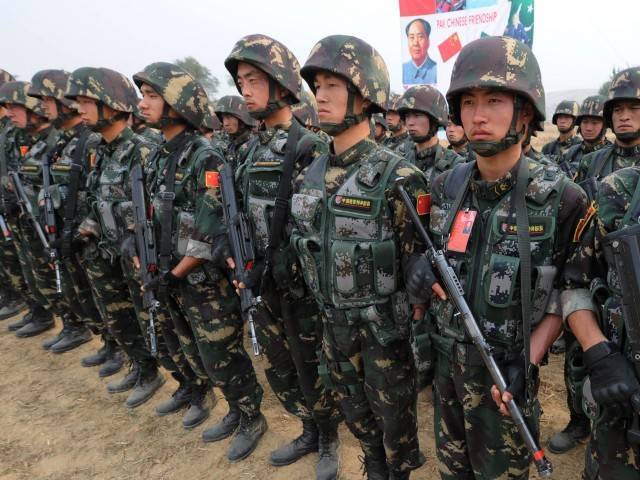 چینی فوج کی پاکستان میں اقتصادی راہداری منصوبے کیلئے تعیناتی ، بھارت پریشان 