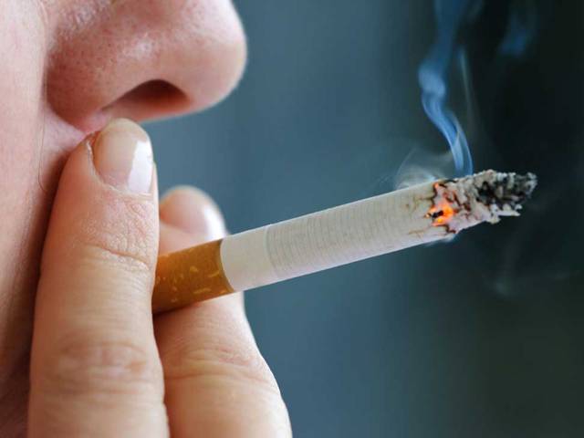 سگریٹ پینے والے مَردوں کے لئے بڑی خوشخبری، ایسی تحقیق کہ آپ یہ عادت ترک نہیں کرنا چاہیں گے