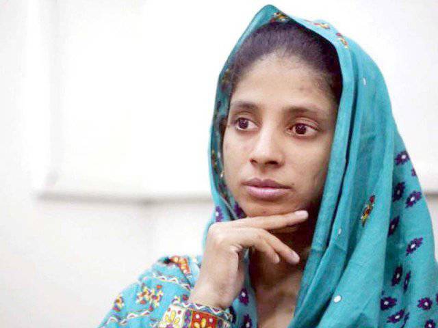 عبدالستار ایدھی نے بے سہارا بھارتی لڑکی گیتا کو کئی سال پناہ دی 