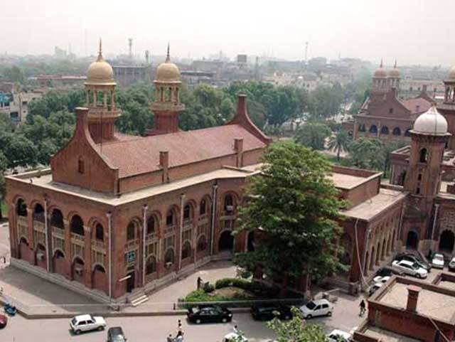 لاہور ہائیکورٹ کا پنجاب بھر میں علاقائی بینچ نہ بنانے کا فیصلہ، ججوں کی تعداد بھی 60 تک ہی محدود رکھی جائے گی