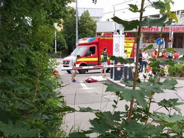 جرمنی کے شہر میونخ کے شاپنگ سینٹر میں فائرنگ :9افراد ہلاک ،21زخمی ، حملہ آور نے بھی خودکشی کر لی
