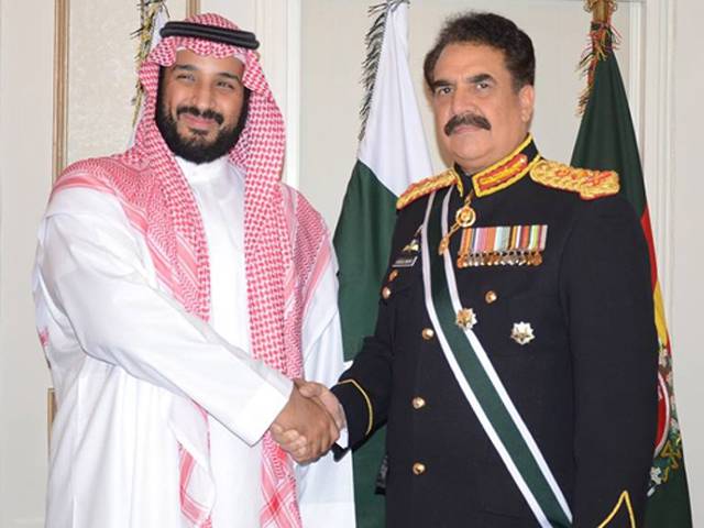 سعودی وزیر دفاع کی جنرل راحیل شریف سے ملاقات ، خطے میں امن وامان کی صورتحال اور دفاعی تعاون پر تبادلہ خیال 