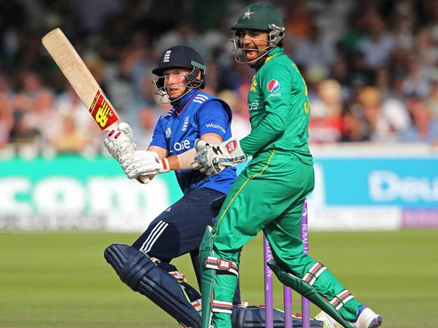 آج پاکستان کو ایک بار پھر ان فارم انگلینڈ سے جیت کا چیلنج درپیش: ٹیم میں تین تبدیلیاں متوقع