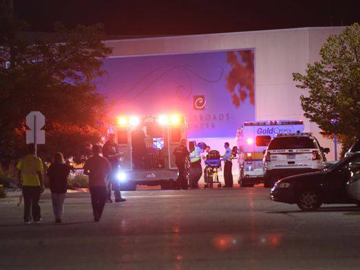امریکی ریاست منی سوٹا میں چاقو سے حملہ ،8افراد زخمی پولیس اہلکار نے جوابی فائرنگ کر کے حملہ آور کو ماردیا