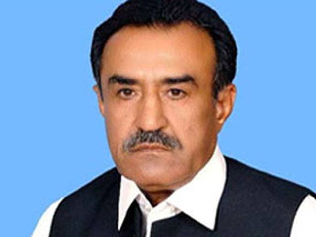 لیگی ایم این اے عبدالحکیم بلوچ نے پارٹی چھوڑ کر پیپلز پارٹی جوائن کرنے کا فیصلہ کر لیا