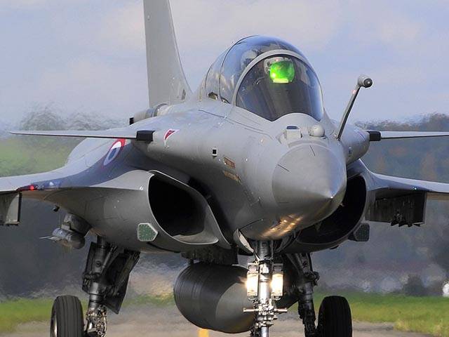 جنگی جنون، بھارت شام اور عراق میں بمباری کرنے والے36 طیارے خریدے گا