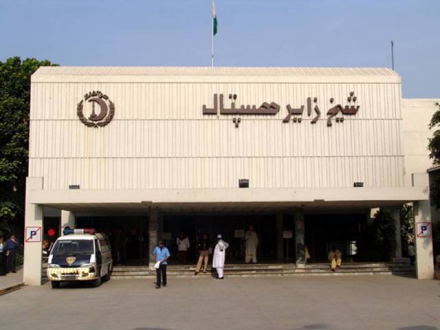 لاہورہائیکورٹ نے شیخ زید ہسپتال میں ڈاکٹروں اور پیرامیڈیکل سٹاف کی نئی بھرتیاں روک دیں