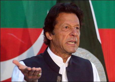 عمران خان کا کل سپریم کورٹ میں سماعت کے لئے نہ جانے کا فیصلہ