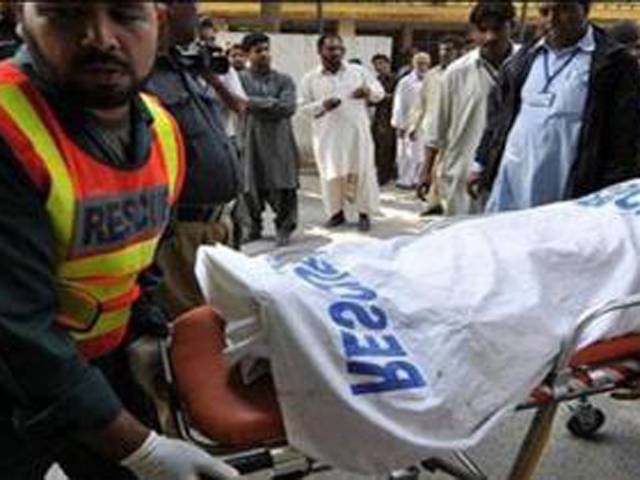 چکوال کے نواحی علاقے میں ٹریکٹر ٹرالی الٹنے سے 2خواتین جاں بحق ، 12افراد زخمی