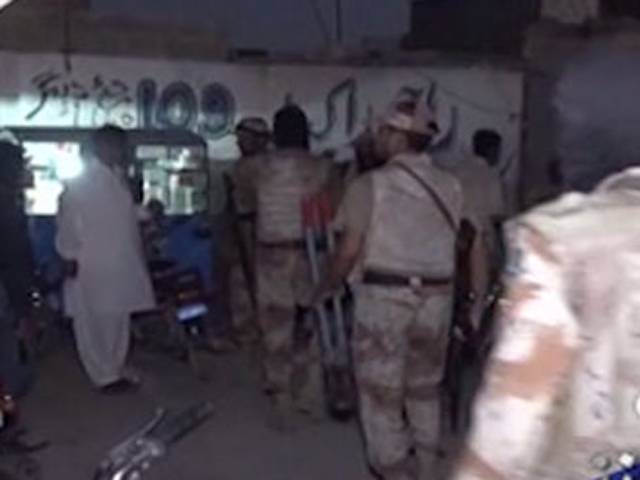 کراچی کی مشرف کالونی میں رینجرز کا آپریشن ، 2دہشتگرد ہلاک ،ساتھی فرار